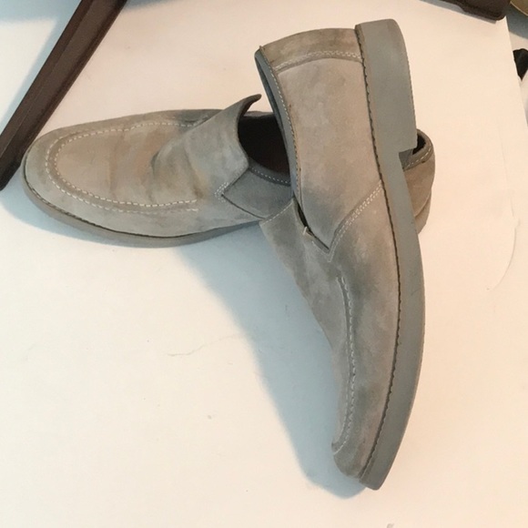 HUSH PUPPIES Men's Grey Suede Reminisce Penny Loafer Style Size US 8.5 GUC - Picture 9 of 16